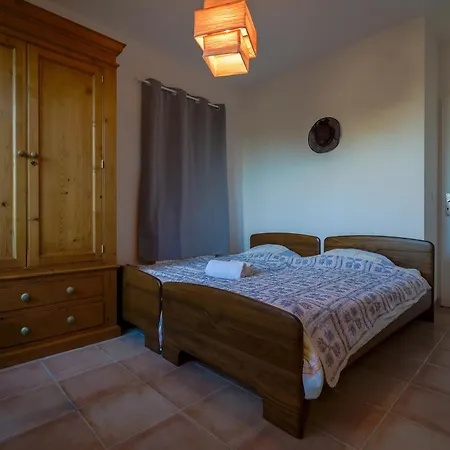 Maison 11 Personnes Avec Piscine 14 M Et Grand Terrain Villa *