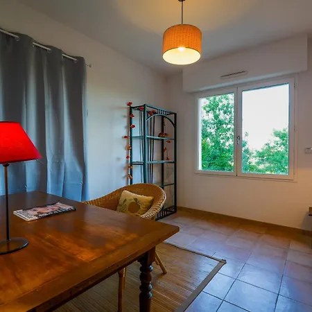 Maison 11 Personnes Avec Piscine 14 M Et Grand Terrain La Boissière