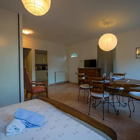 Maison 11 Personnes Avec Piscine 14 M Et Grand Terrain Villa La Boissière